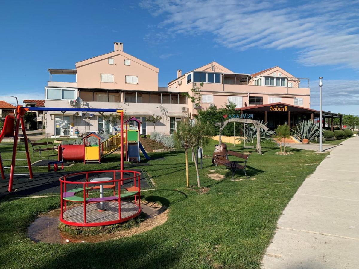 Privlaka Mobilhouses Exterior photo